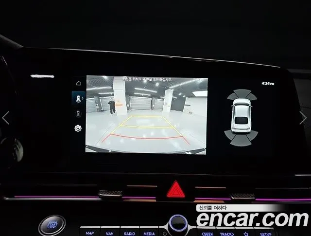 Hyundai Avante CN7 — Фото автомобиля 14