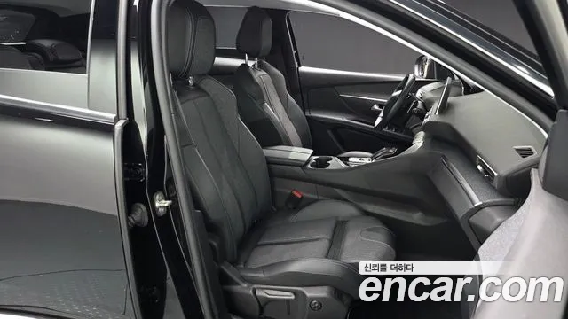 Peugeot 3008 — Фото автомобиля 12