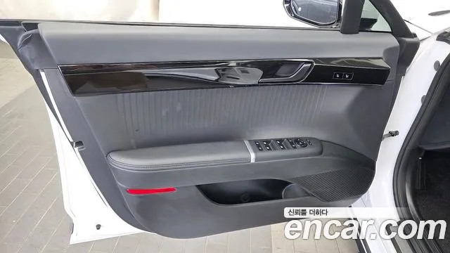 Hyundai Grandeur — Фото автомобиля 19
