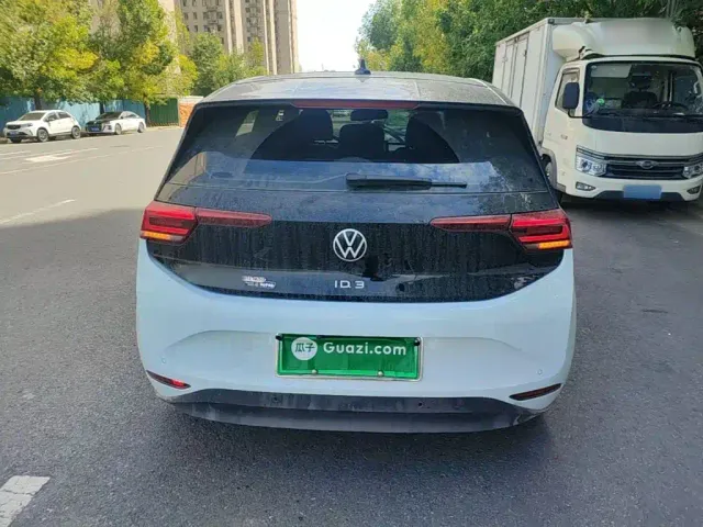 Volkswagen ID.3 — Фото автомобиля 5