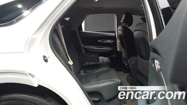 Genesis GV70 Electrified GV70 — Фото автомобиля 12