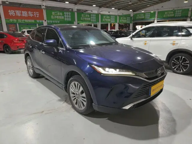 Toyota Harrier — Фото автомобиля 3