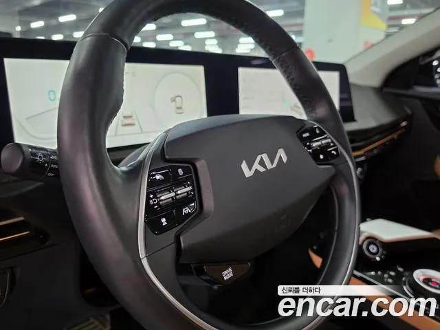 Kia EV6 — Фото автомобиля 11