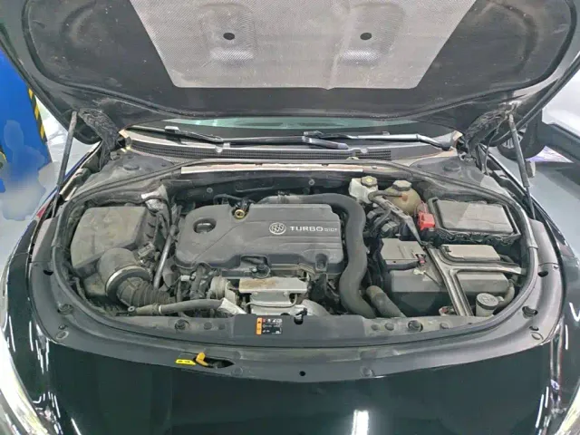 Buick LaCrosse — Фото автомобиля 19