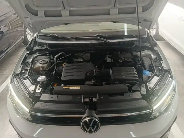 Volkswagen Lavida — Фото автомобиля 19