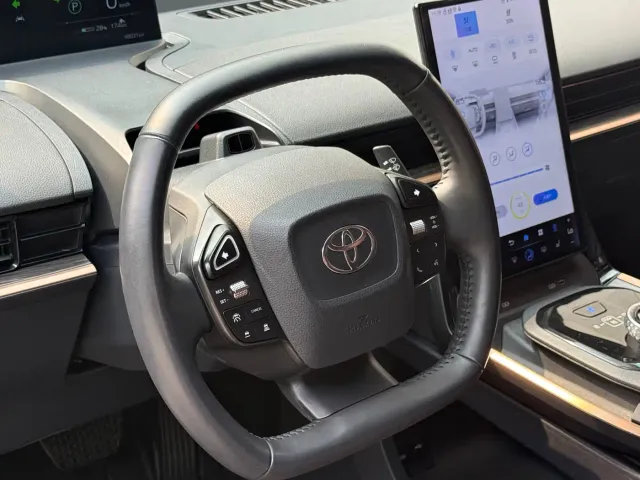 Toyota bZ3 — Фото автомобиля 6