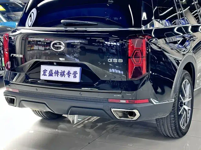 GAC Trumpchi GS8 — Фото автомобиля 9