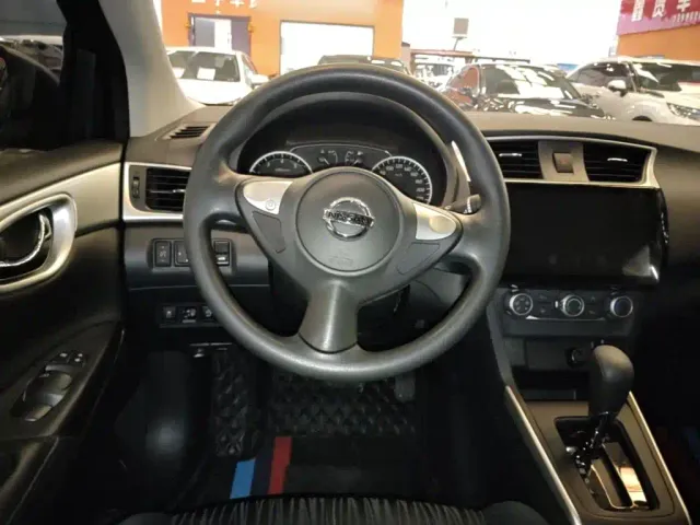 Nissan Sylphy — Фото автомобиля 10