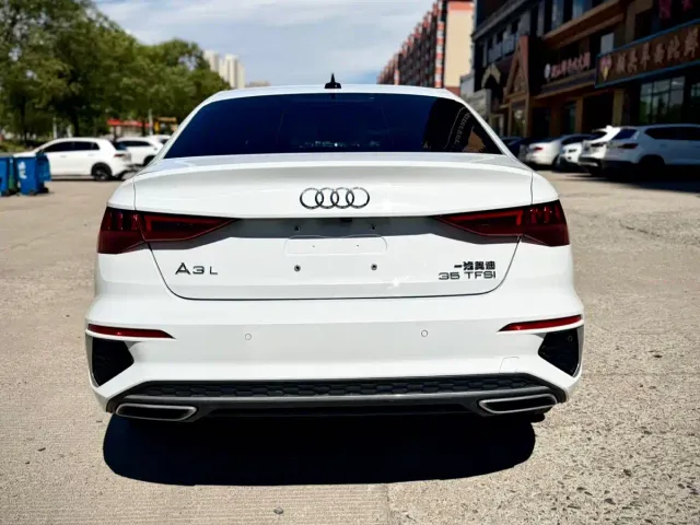 Audi A3 — Фото автомобиля 5