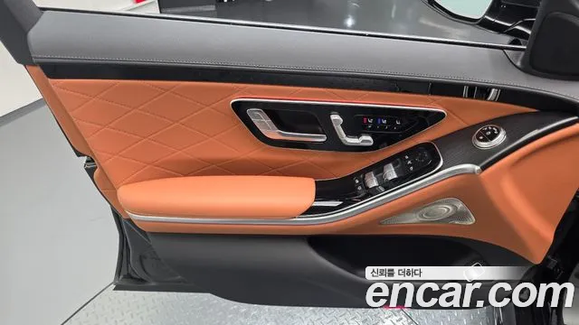 Mercedes-Benz S-Class W223 — Фото автомобиля 13