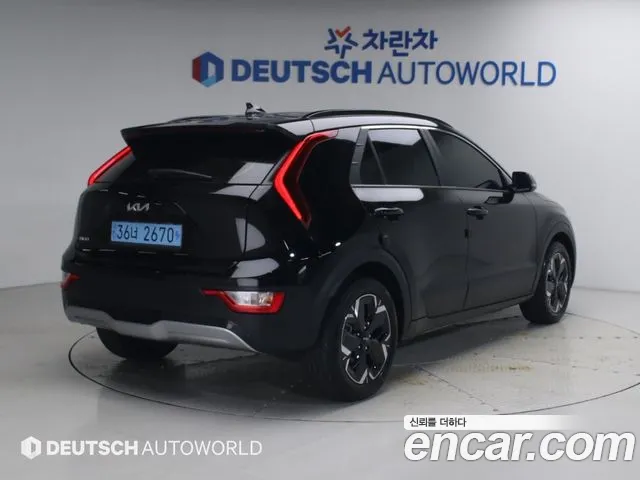 Kia Niro Niro (New) — Фото автомобиля 2