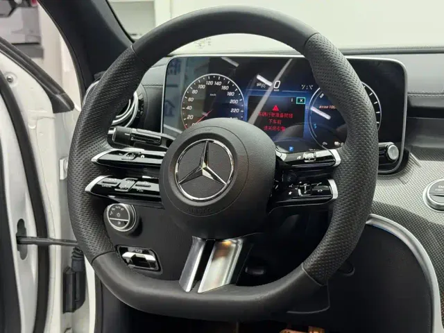 Mercedes-Benz C-Class — Фото автомобиля 11