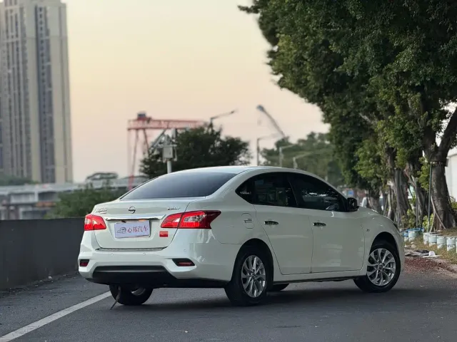 Nissan Sylphy — Фото автомобиля 26
