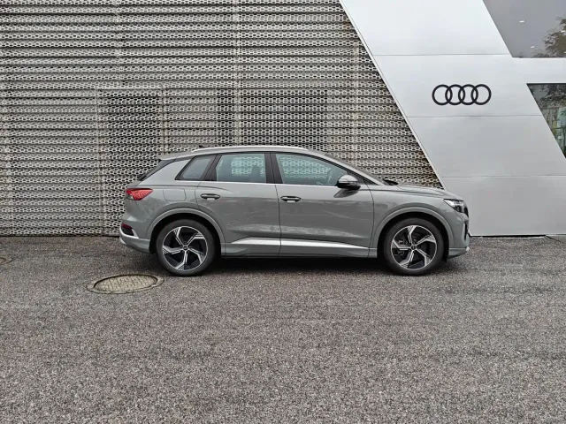 Audi Q4 e-tron — Фото автомобиля 3
