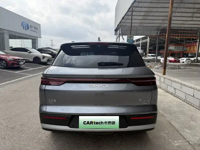 BYD Song Pro — Фото автомобиля 11