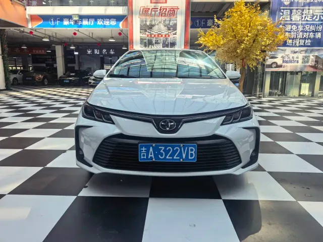 Toyota Corolla — Фото автомобиля 2