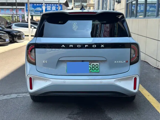 Arcfox Kaola S — Фото автомобиля 15