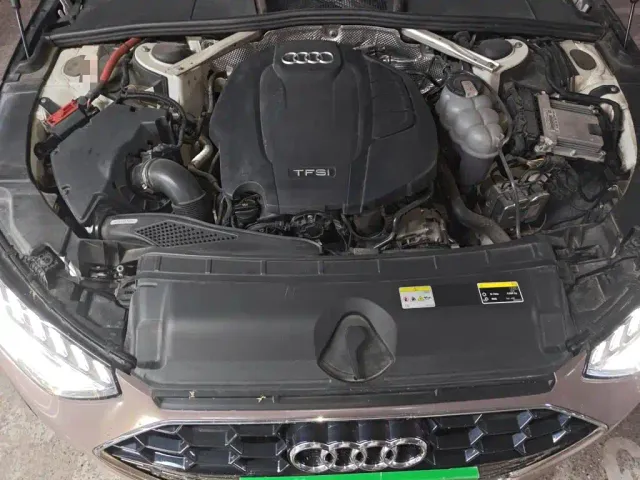 Audi A4L — Фото автомобиля 16