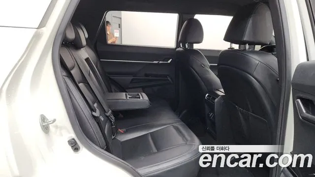 KG_Mobility_Ssangyong Torres Torres Бензин 1.5 2WD — Фото автомобиля 17