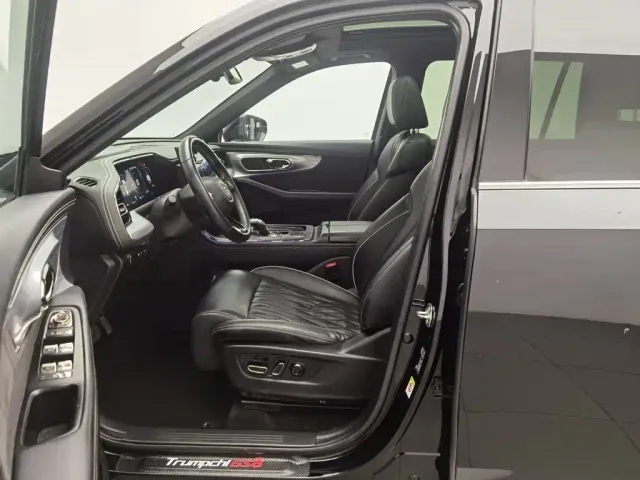 GAC Trumpchi GS8 — Фото автомобиля 10