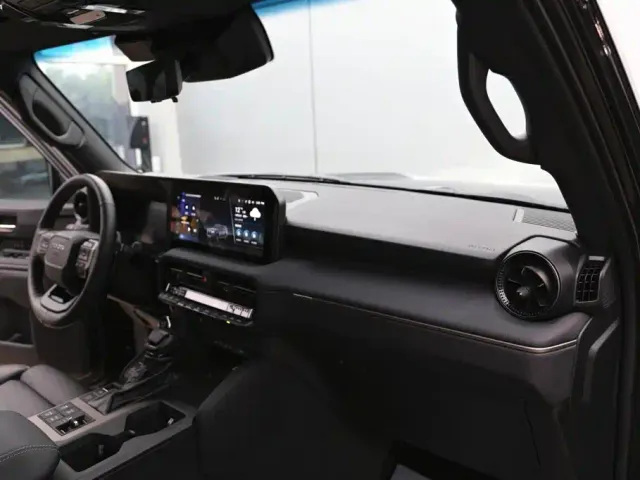 Toyota Prado — Фото автомобиля 22