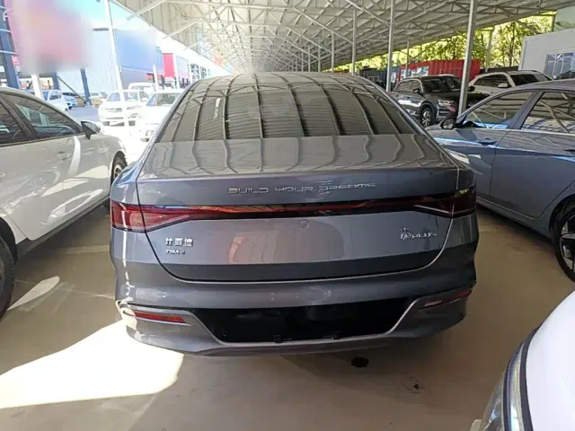 BYD Qin PLUS — Фото автомобиля 5