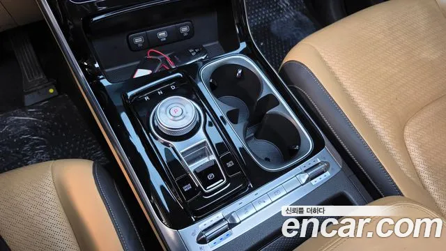Kia Carnival 4th Gen — Фото автомобиля 12