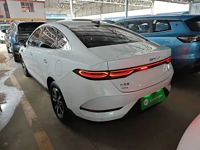 BYD Qin PLUS — Фото автомобиля 4