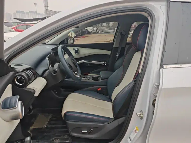 BYD Yuan PLUS — Фото автомобиля 14