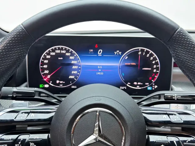 Mercedes-Benz C-Class — Фото автомобиля 6