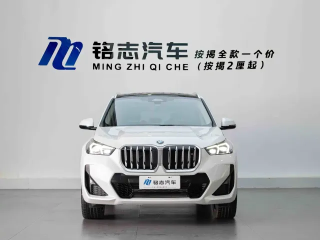 BMW X1 — Фото автомобиля 3