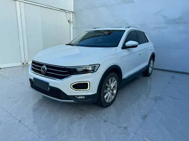 Фотография автомобиля — Volkswagen T-Roc