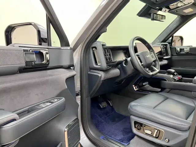 BYD FangChengBao Leopard 5 — Фото автомобиля 5