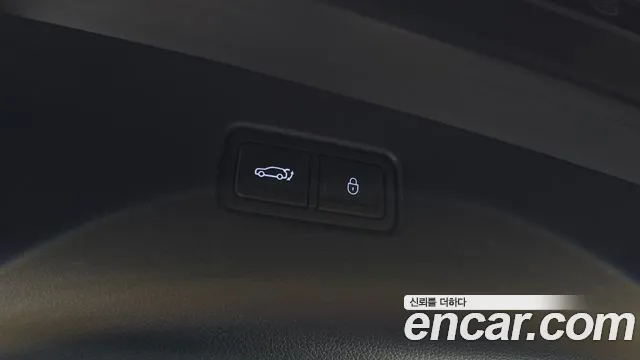 Genesis GV70 — Фото автомобиля 23
