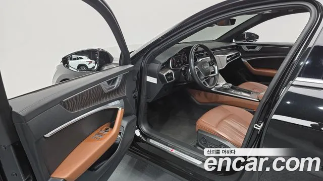 Audi A6 45 TFSI quattro Premium — Фото автомобиля 11
