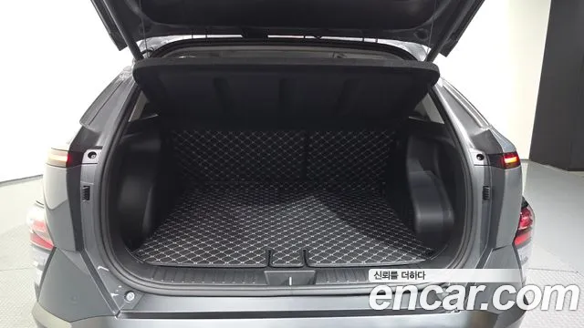 Hyundai Kona Kona (SX2) Бензин 1.6 турбо 2WD — Фото автомобиля 19