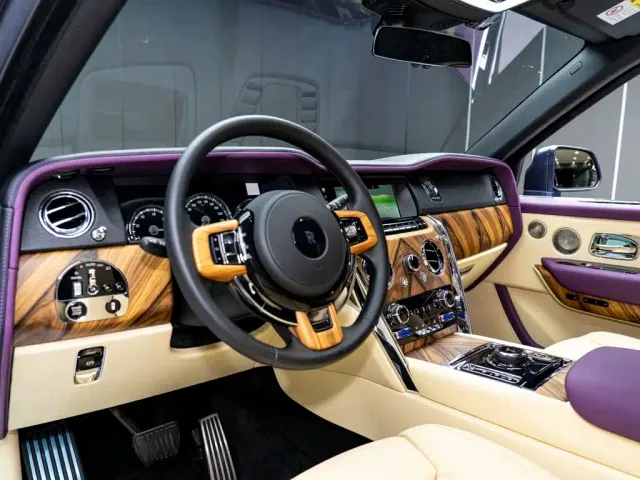Rolls-Royce Cullinan — Фото автомобиля 10
