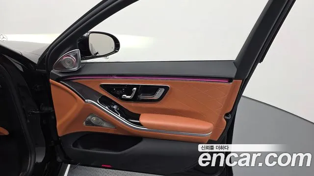 Mercedes-Benz S-Class S-класс W223 — Фото автомобиля 24