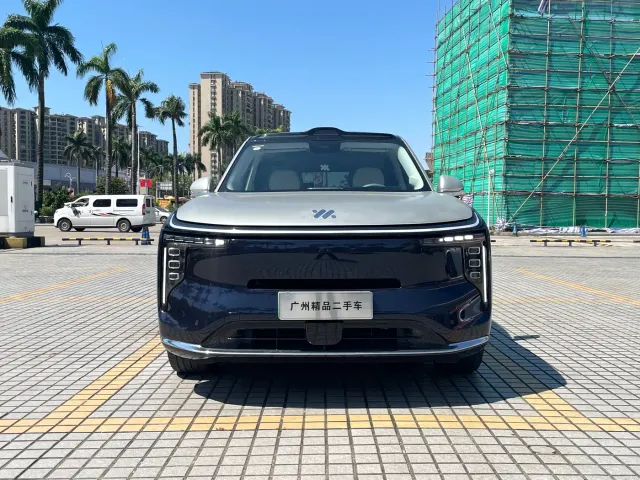 IM Motors LS9 — Фото автомобиля 2