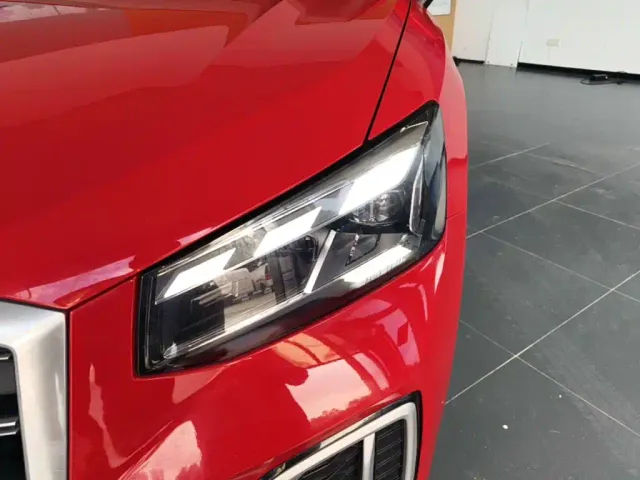 Audi Q2L — Фото автомобиля 23
