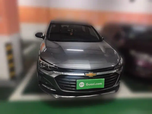 Chevrolet Monza — Фото автомобиля 2
