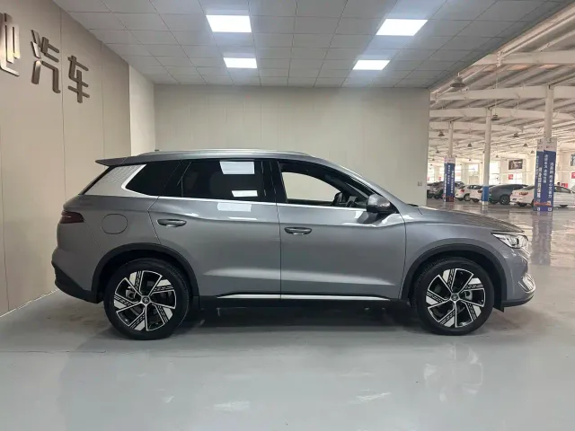 BYD Song Pro — Фото автомобиля 8
