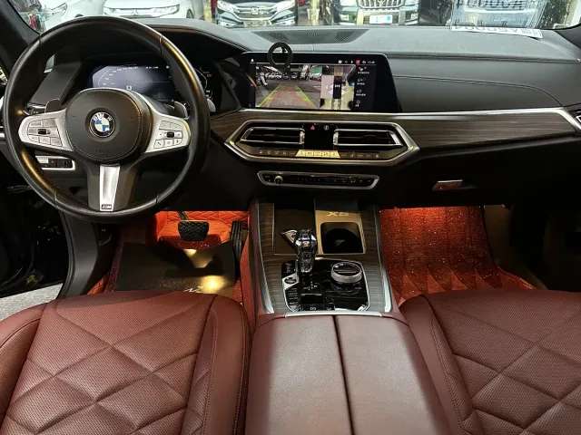 BMW X5 — Фото автомобиля 9