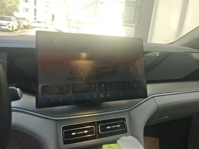 BYD Song Ultra — Фото автомобиля 13