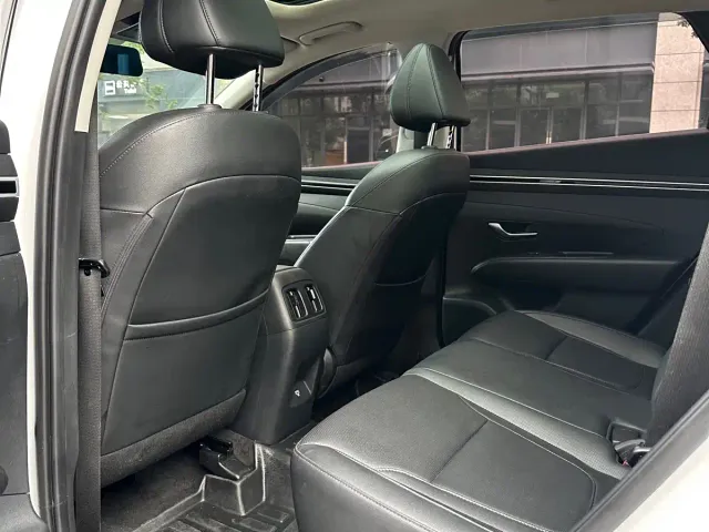 Hyundai Tucson — Фото автомобиля 6