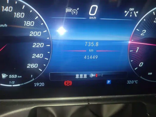 Mercedes-Benz C-Class — Фото автомобиля 8