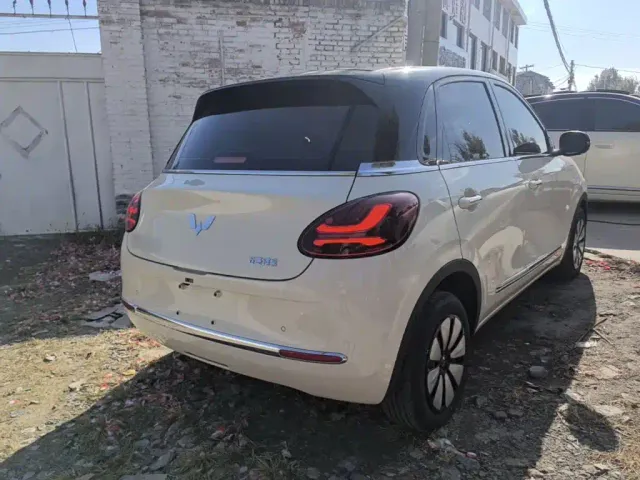 Wuling Bingo — Фото автомобиля 6