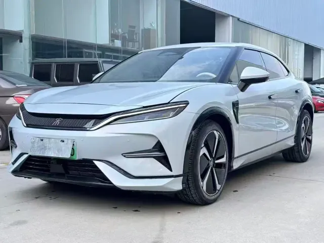BYD Song L EV — Фото автомобиля 3