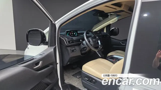 Hyundai Staria — Фото автомобиля 15