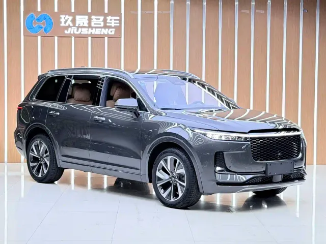 Li Auto ONE — Фото автомобиля 3